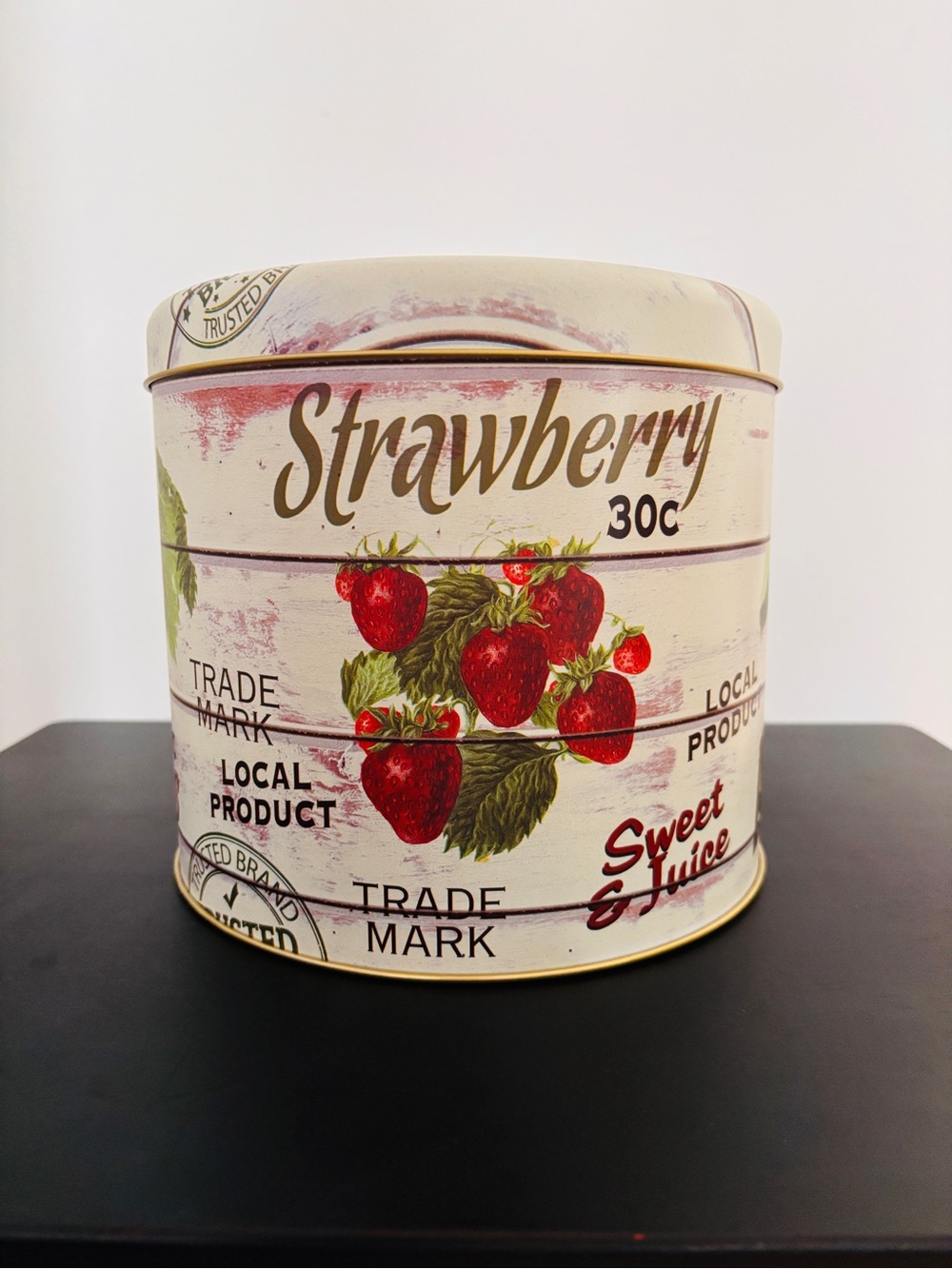 Strawberries & Apricots & Apples & Grapes Metal Tin